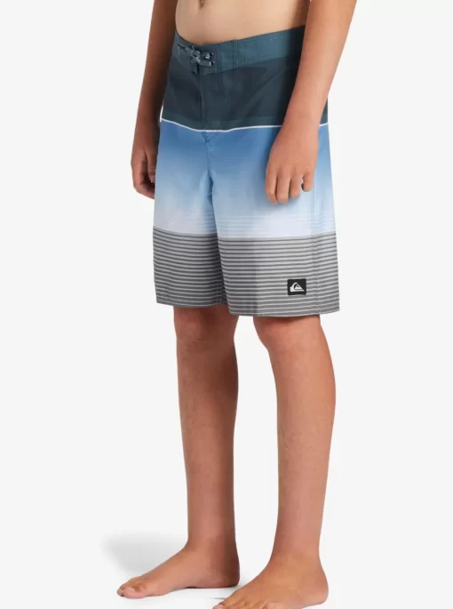 Boys Quiksilver Shorts | Boy'S 8-16 Everyday Slab 17 Boardshorts