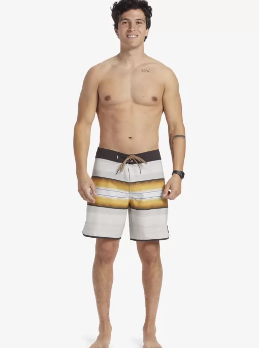 Mens Quiksilver Boardshorts | X Pacifico Surfsilk 18" Boardshorts