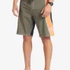 Mens Quiksilver Shorts & Amphibians | Surfsilk Flight 20 20