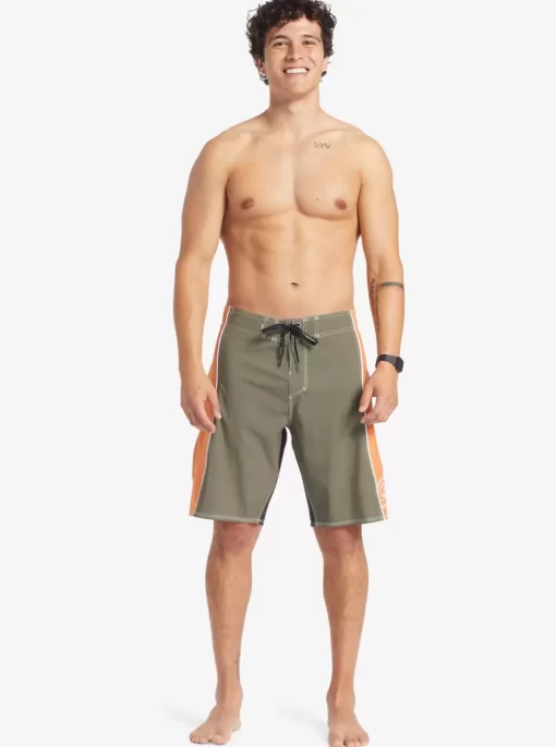 Mens Quiksilver Shorts & Amphibians | Surfsilk Flight 20 20" Boardshorts