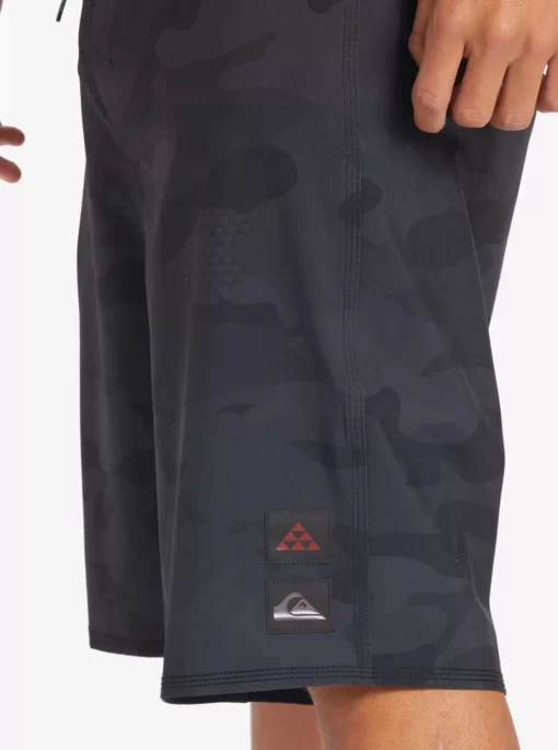 Mens Quiksilver Shorts & Amphibians | Surfsilk Hawaii Camo 21 21" Boardshorts